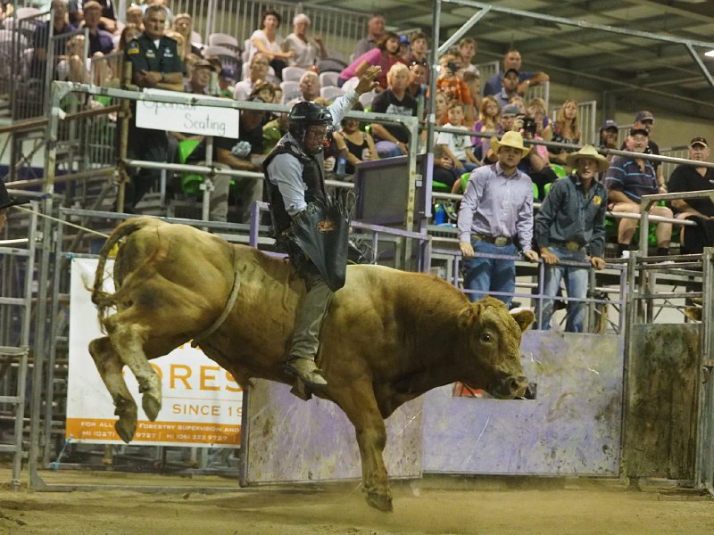 Manfield_2nd_round_140315_213.jpg